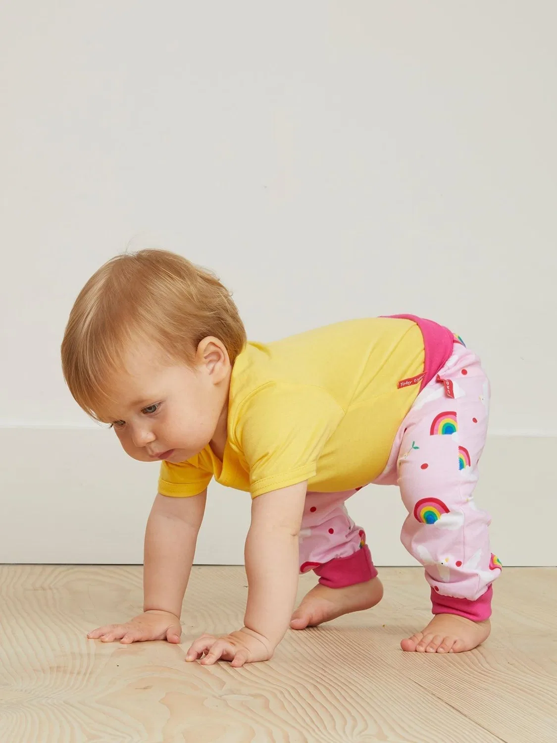 Брюки Regular 'Bio-Baumwoll Baby Pumphose mit Tauben-Druck' Toby Tiger, Light Pink — фото 4