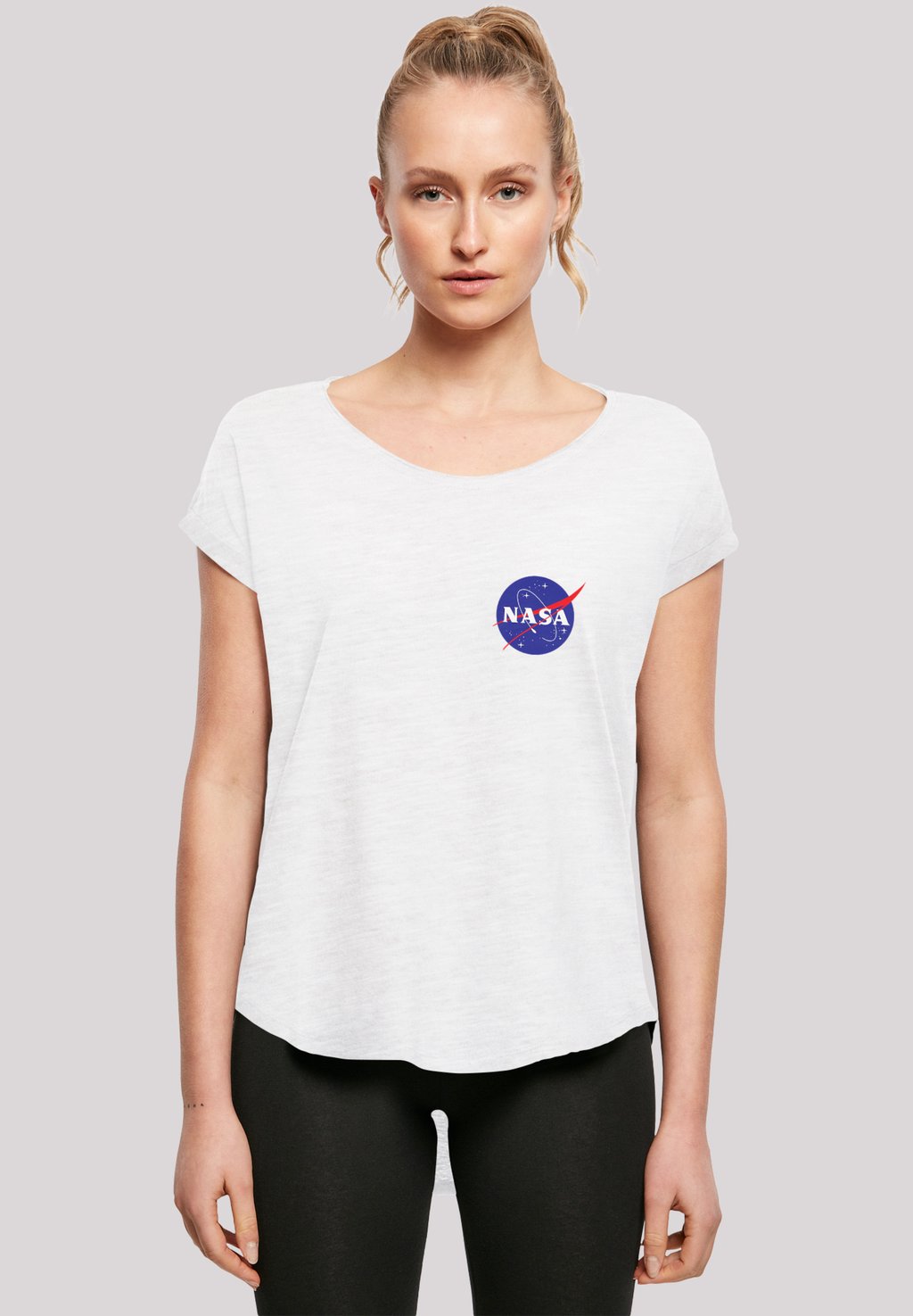 

Базовая футболка Long Cut NASA Classic Insignia Chest Logo F4NT4STIC, белый