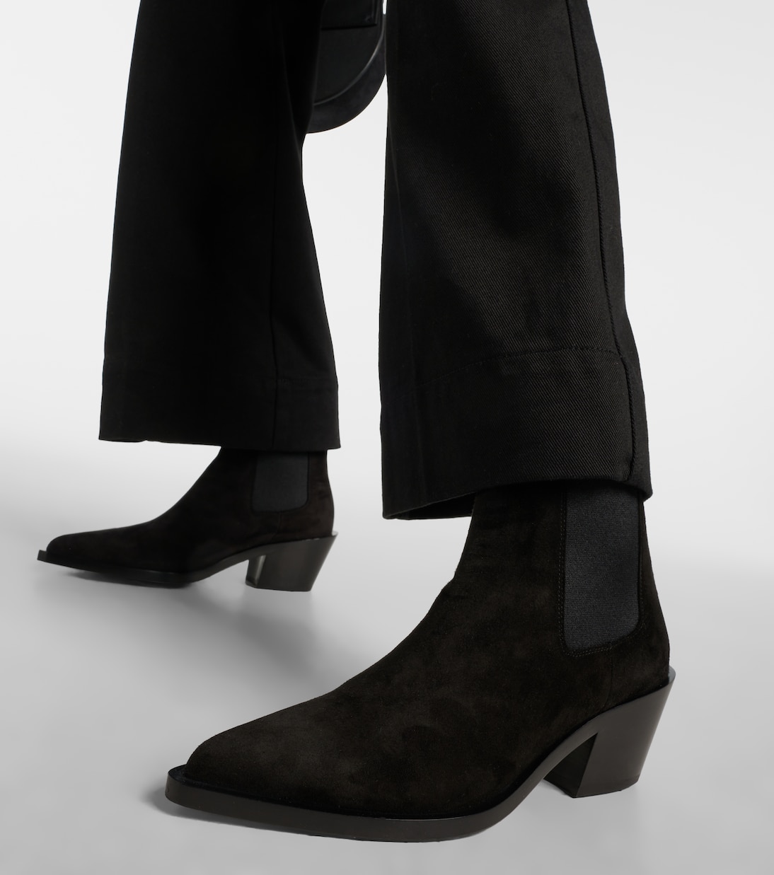Ботинки Wylie на шнуровке из замши Gianvito Rossi, черный — фото 4