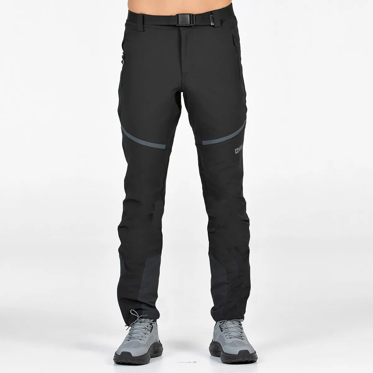 

Мужские брюки Adventure Munden черного цвета 8000