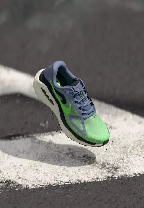Кроссовки для бега по шоссе structure plus Nike Performance, Iron Purple/Voltage Green/Off Noir/Sail