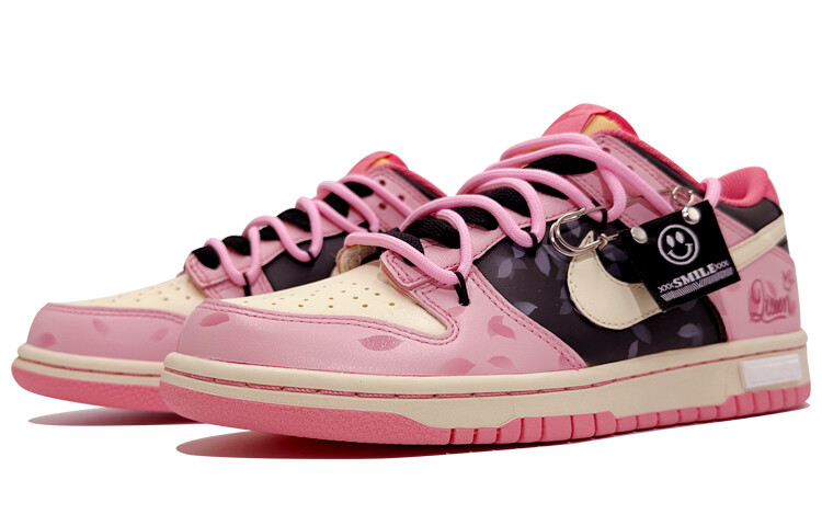 

Кроссовки Nike Dunk Skateboard Shoes Women's Low-Top Black Pink