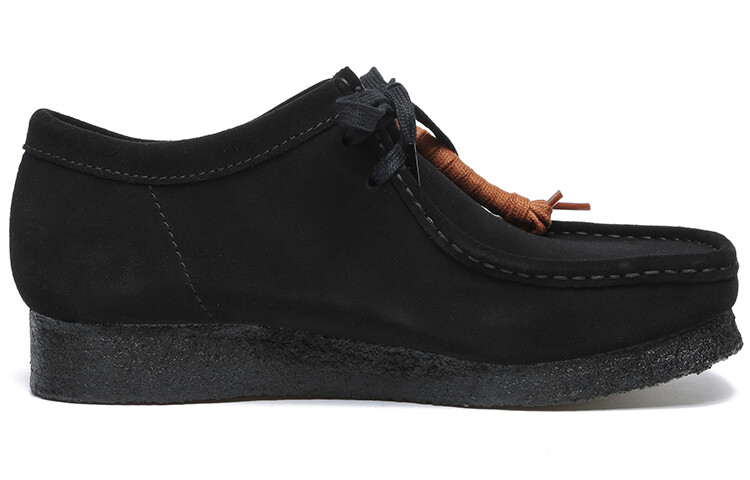 Женские ботинки Clarks низкие замшевые, черный — фото 2