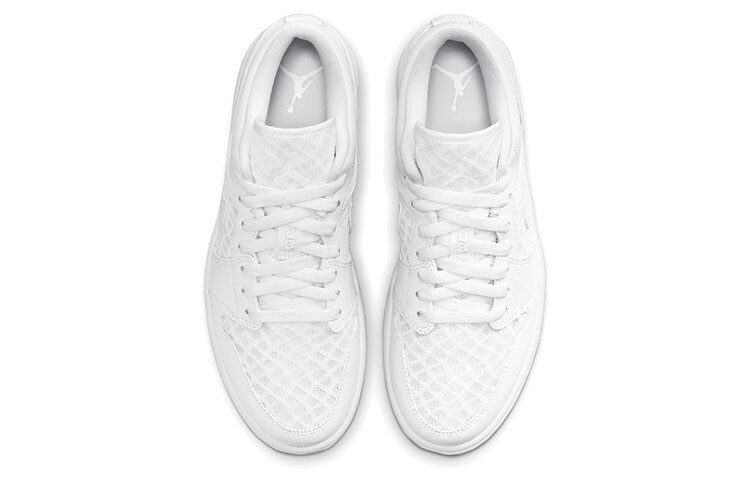 Кроссовки Jordan 1 Retro Low Breathe Triple White Women's — фото 4