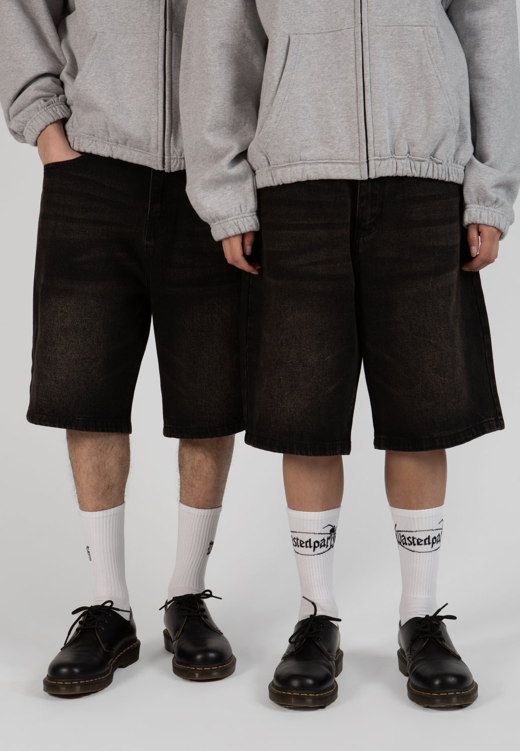 

Джинсовые шорты SANDBLAST CASPER SHORT UNISEX Wasted Paris, черный