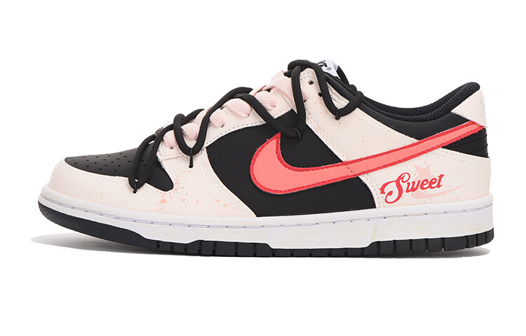 

Кроссовки Nike Dunk Skateboard Shoes Women's Low-Top Black