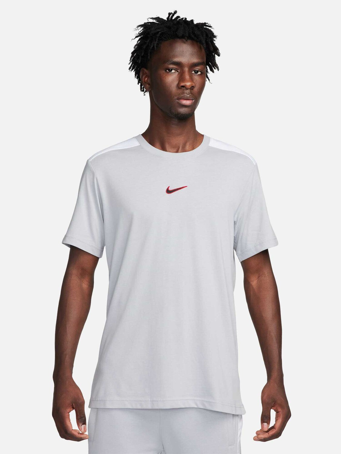 

Футболка Nike M NSW SP GRAPHIC TEE, серый