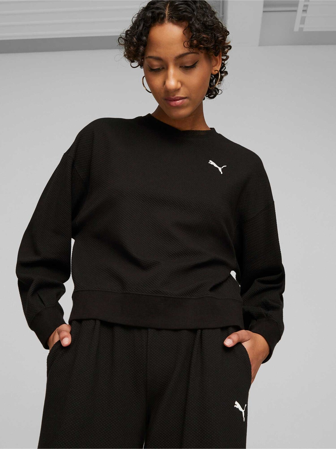 

Блуза Puma HER Crew, черный