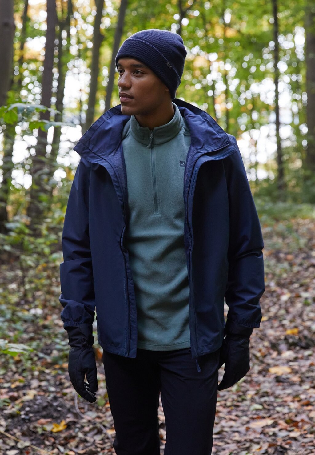 

Ветровка Jack Wolfskin STORMY POINT 2L JKT M, цвет Night Blue, Черный, Ветровка Jack Wolfskin STORMY POINT 2L JKT M, цвет Night Blue