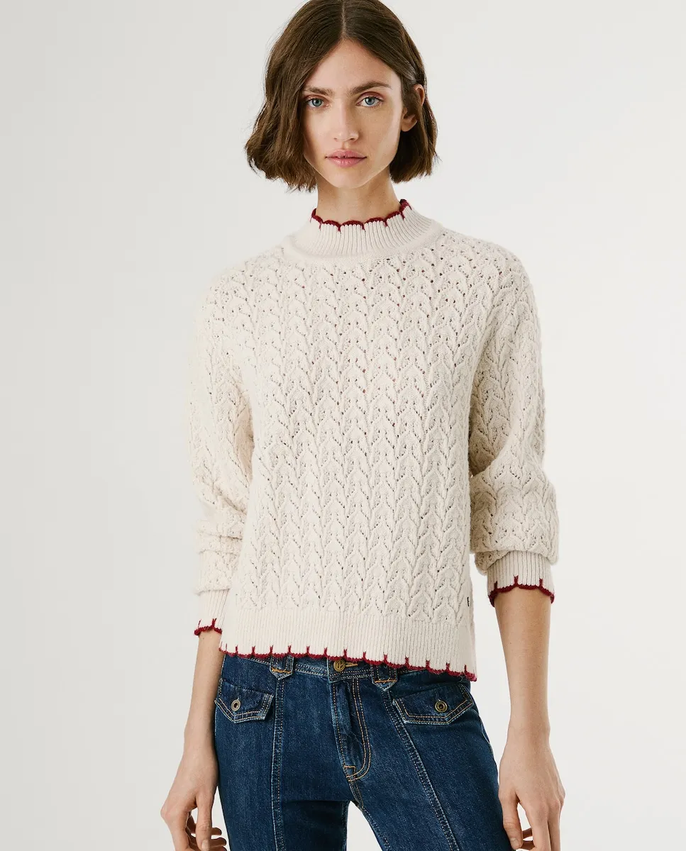 

Женский джемпер из структурированного трикотажа с круглым вырезом Pepe Jeans, кремовый