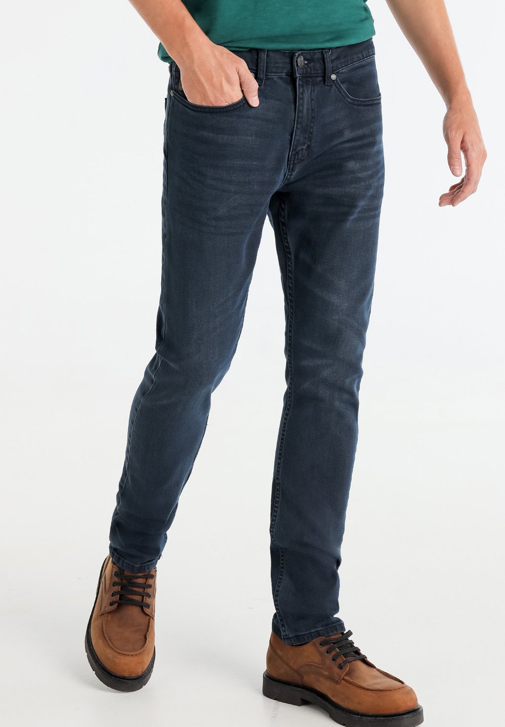 

Джинсы облегающего кроя SCHMALE PASSFORM MITTLERE AUFNAHME GRÖSSE IN ZOLL LOIS Jeans, синий