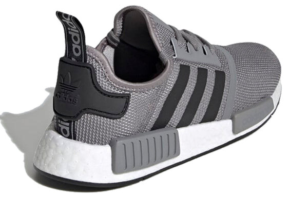 Кроссовки оригиналы nmd_r1 j Adidas, серый — фото 4