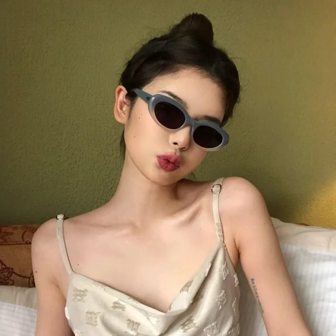 

Солнцезащитные очки в овальной оправе «кошачий глаз» в тонкой оправе для женщин и мужчин, модные, класса люкс, с защитой от УФ-излучения UV400 TOIPASTN, Gray Blue