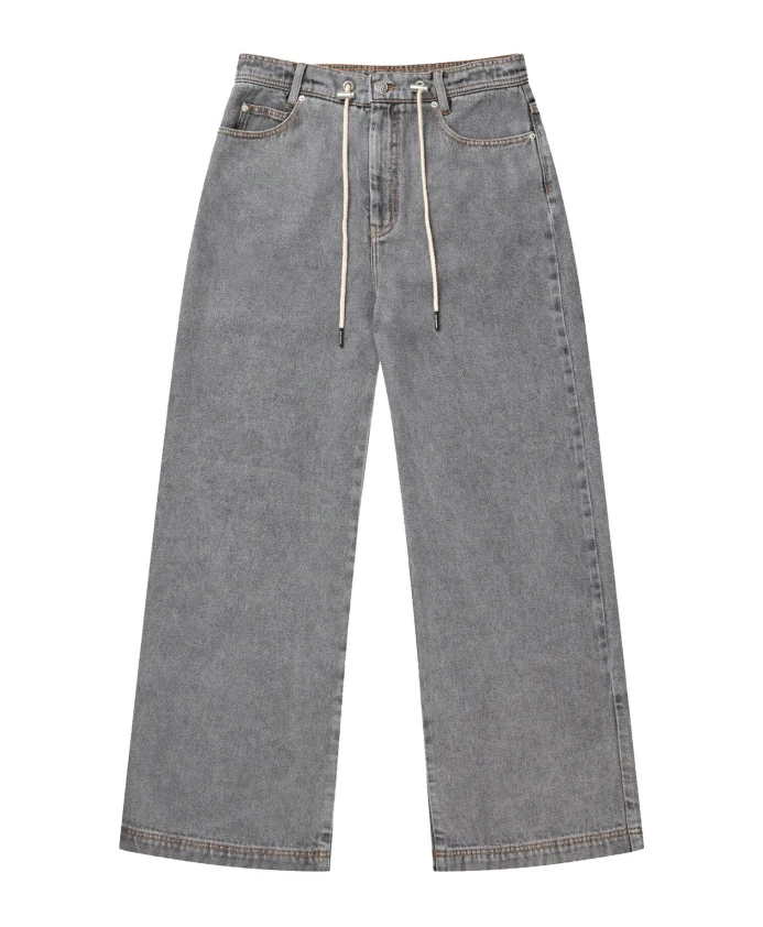 

Элегантные серые джинсы с поясом. Munthe, серый