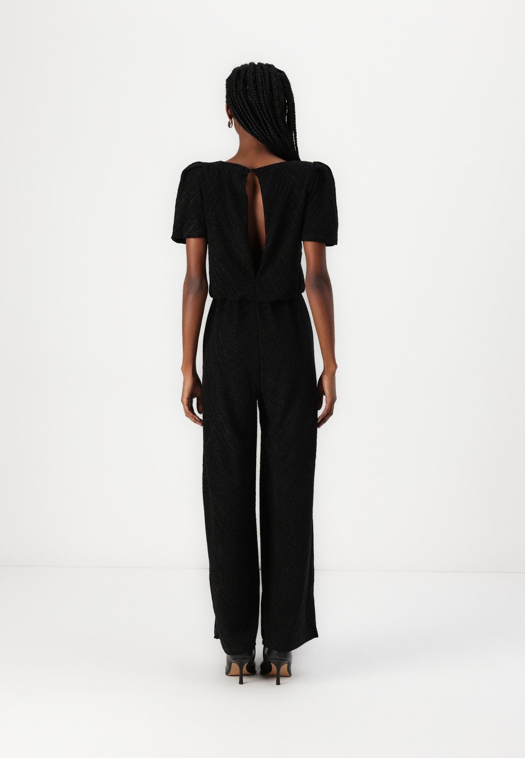 

Комбинезон VIZOE V NECK VILA, черный