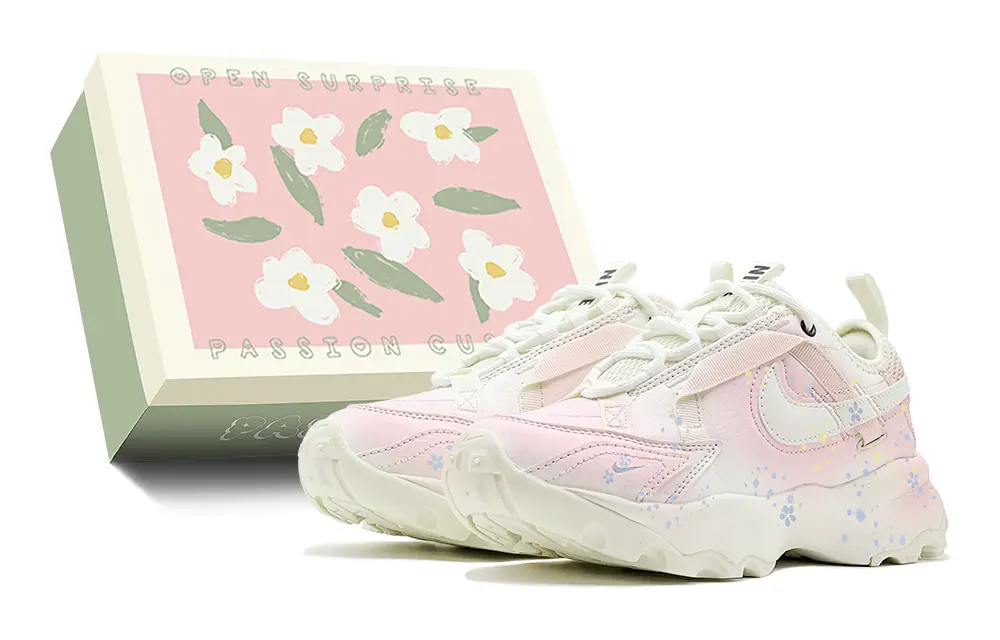 

TC 7900 Кроссовки Lifestyle женские с низким верхом, белый Nike