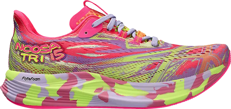 

Кроссовки Wmns Noosa Tri 15 'Avant Garde - Hot Pink', розовый