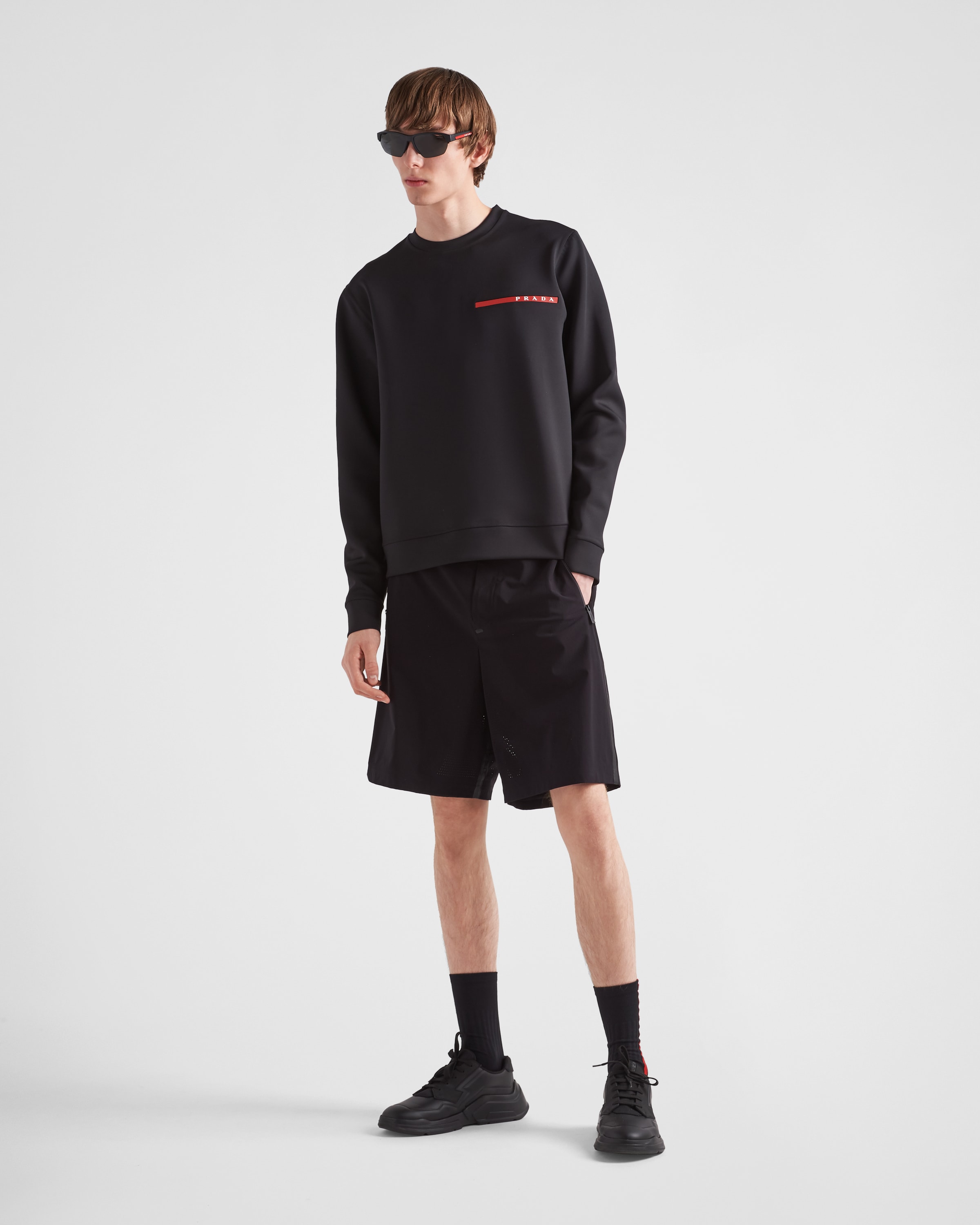 Свитшот из переработанного двойного джерси Prada, черный — фото 2