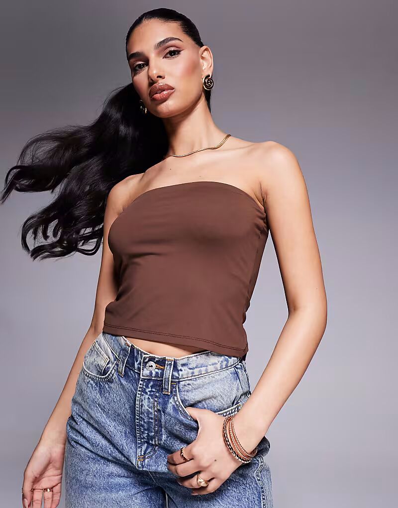 

Топ-бандо из полиамида премиум-класса ASOS DESIGN шоколадного цвета