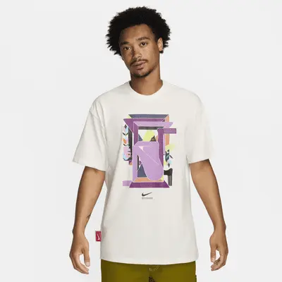 

Футболка Nike Sportswear, цвет Sail/Viotech