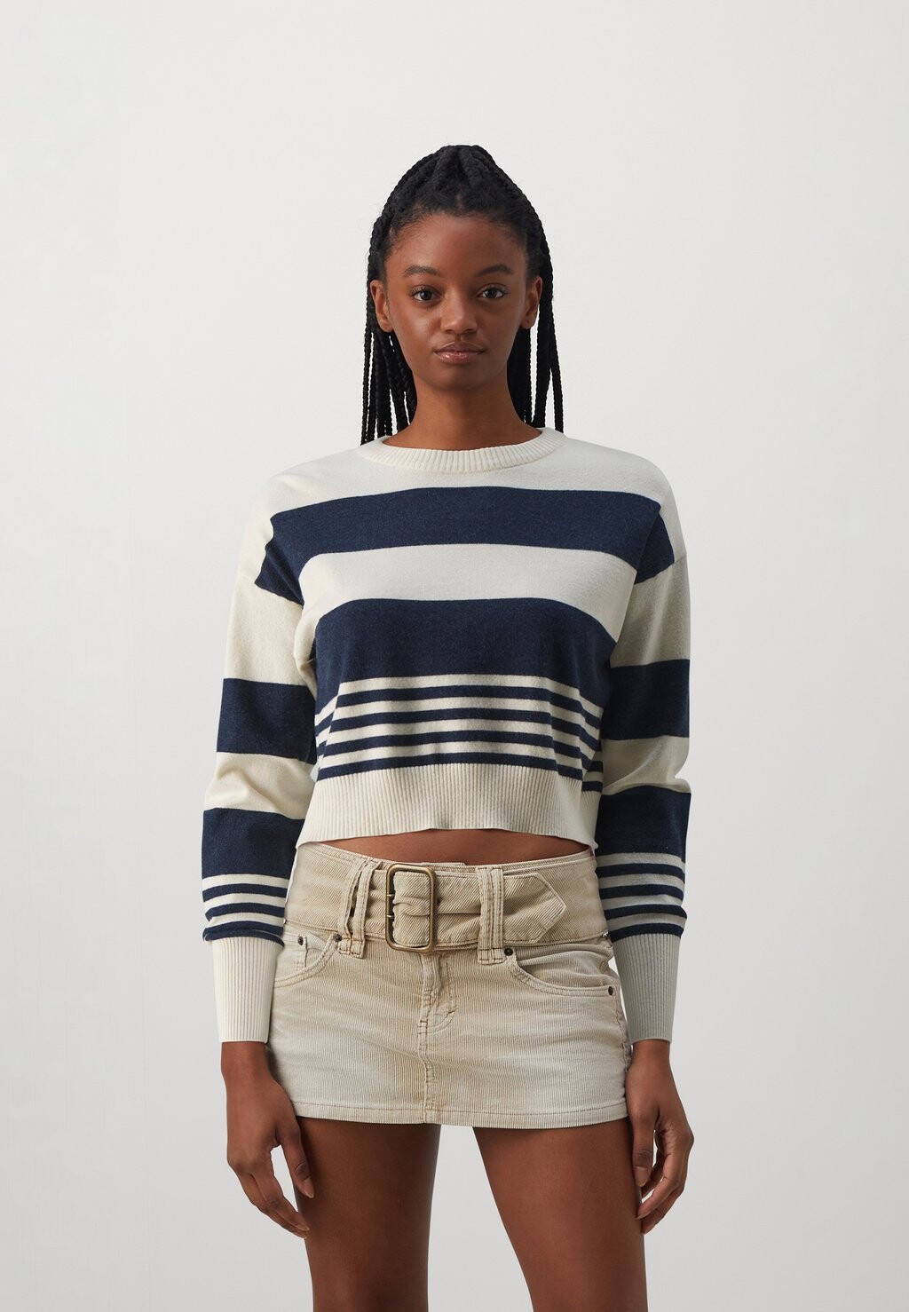 

Вязаный свитер ONLIBI CROP NECK ONLY, цвет whitecap/blue