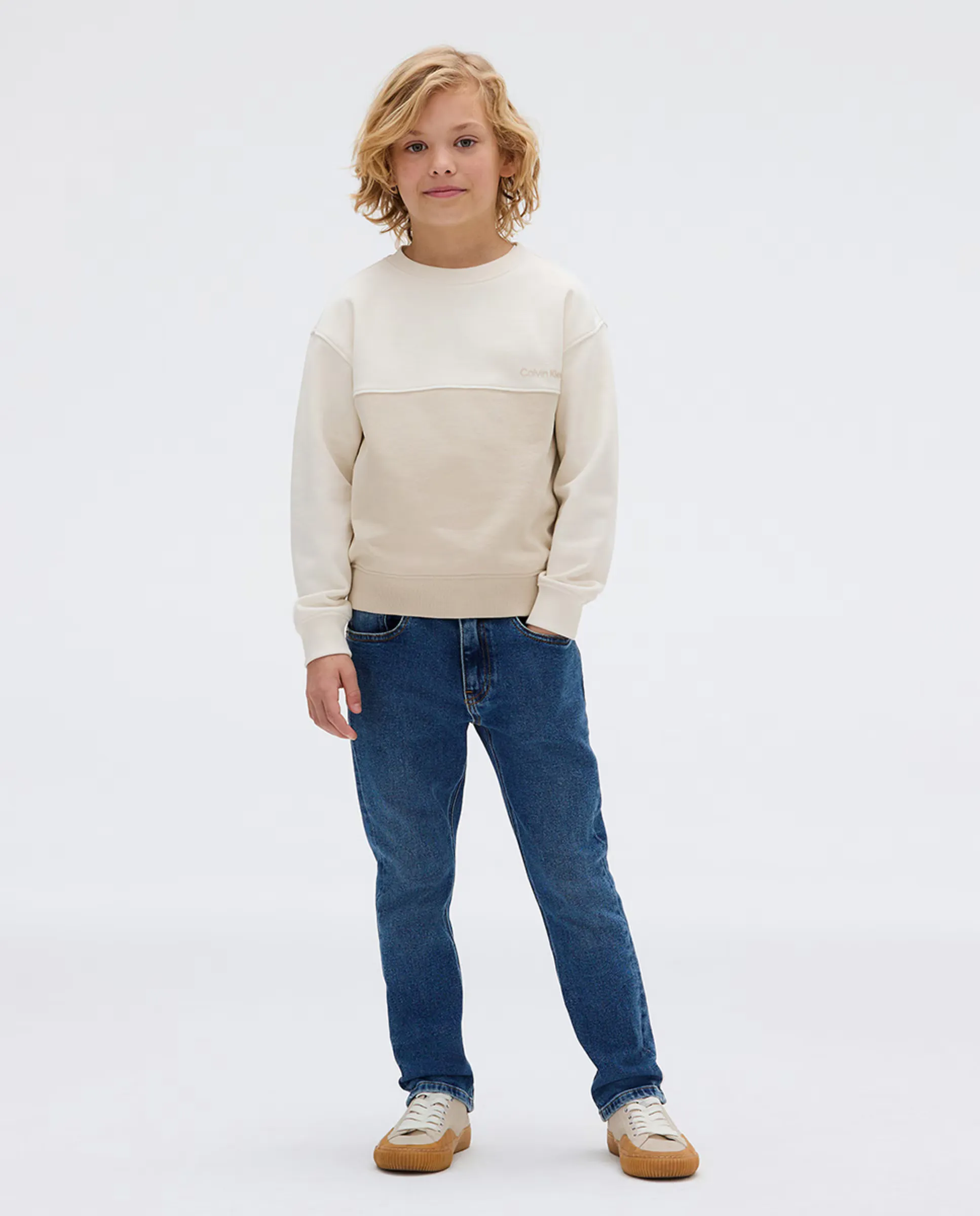 

Джинсы для мальчика в стиле dad fit Calvin Klein, синий