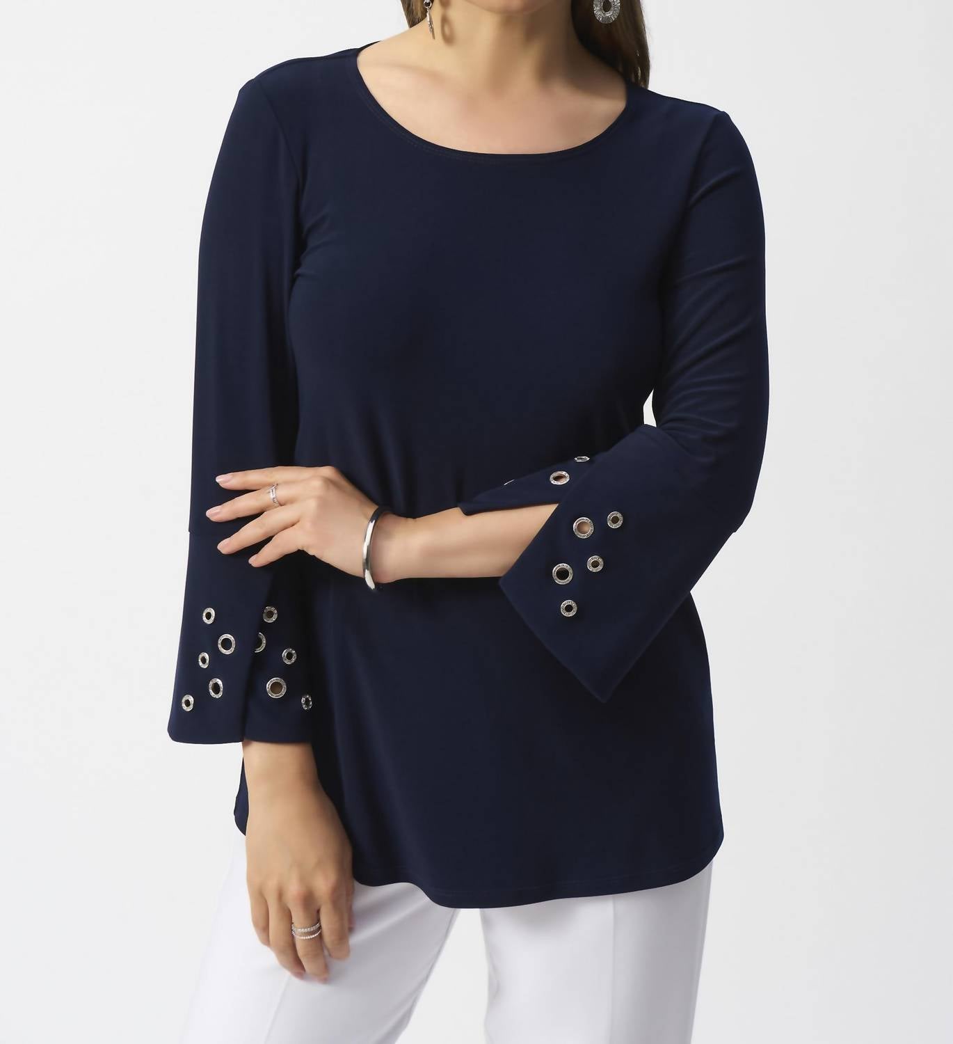 

Топ с люверсами и расклешенным низом в цвете Midnight Blue Joseph Ribkoff