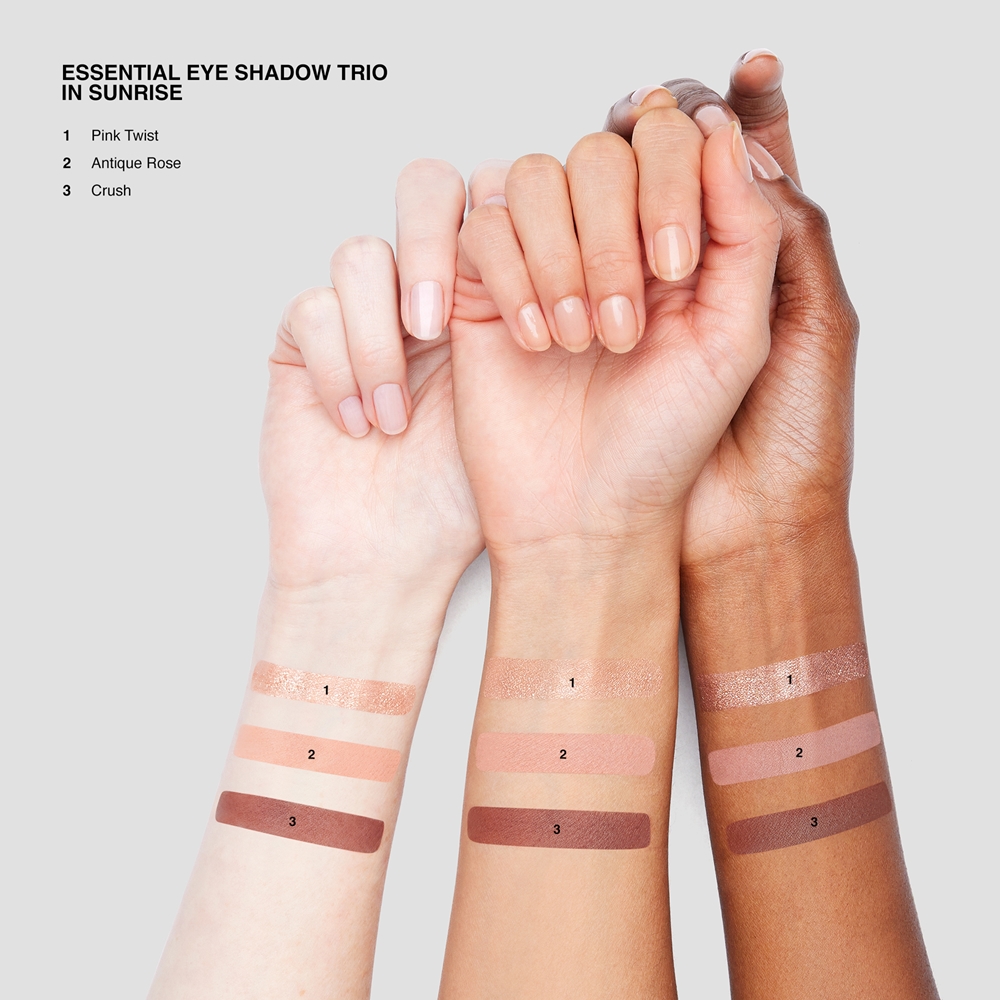 Палитра теней для век Essential Eye Shadow Trio для безупречного образа Bobbi Brown, atspalvis sunrise 4,4 гр — фото 4