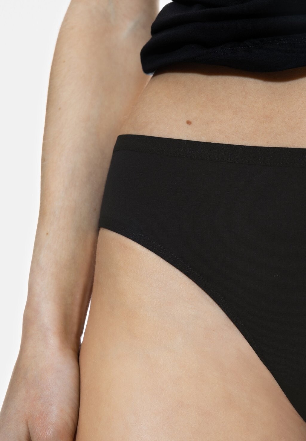 

Трусы MINI-SLIP mey, черный