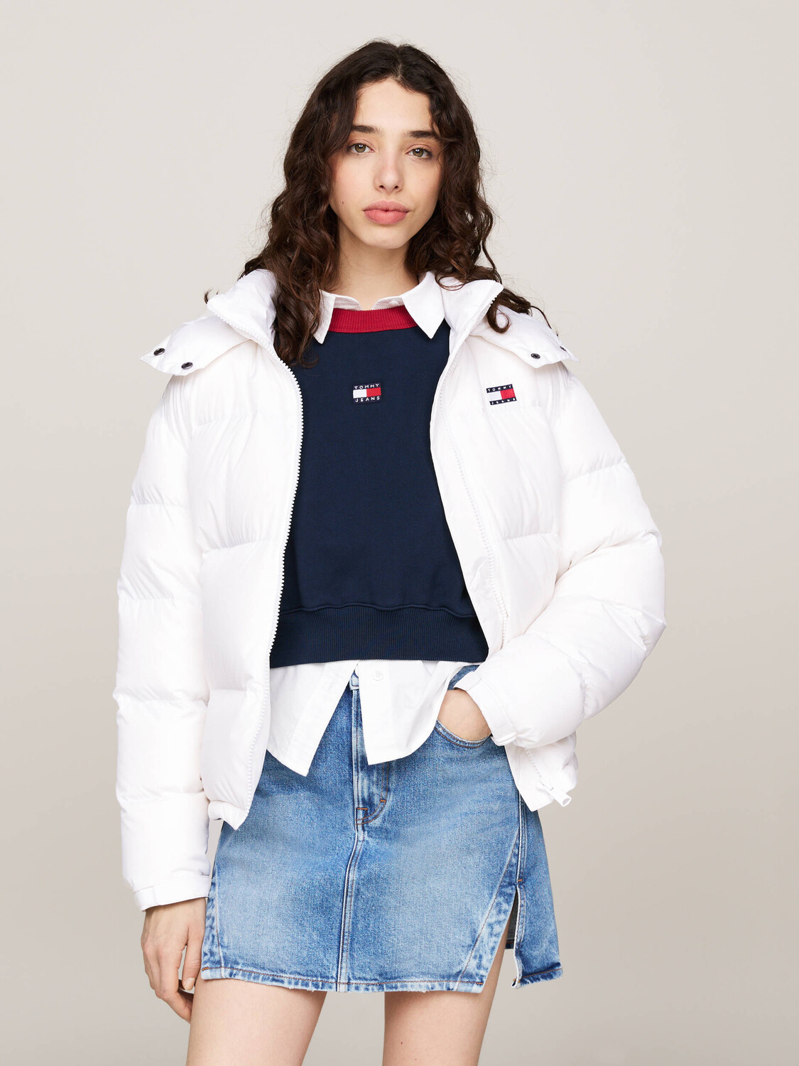 

Куртка Tommy Jeans Regular Fit, белый