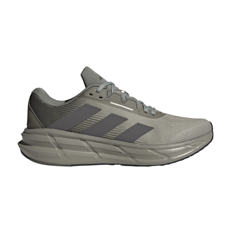 

Кроссовки Questar 3 'Silver Pebble Charcoal', серый