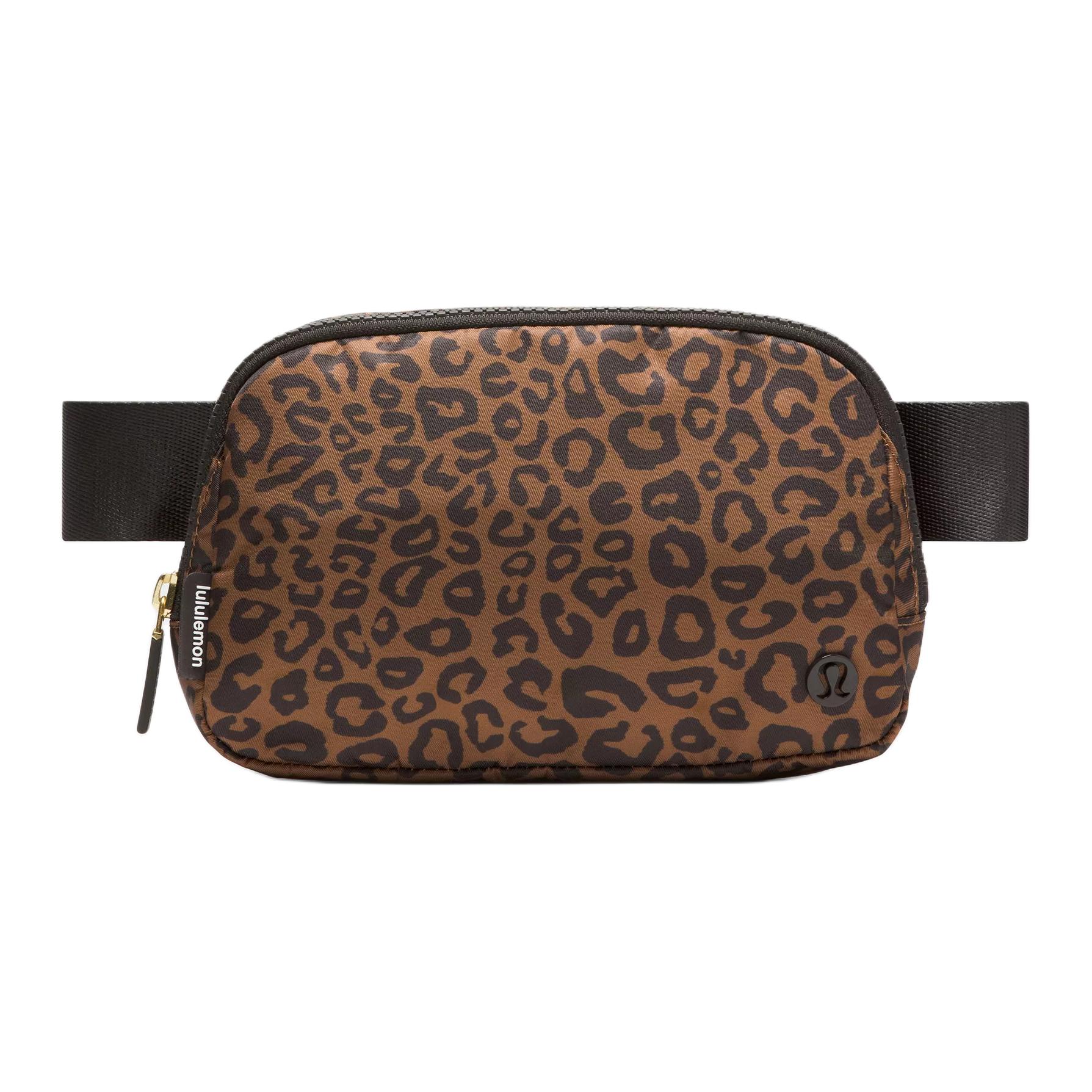 

Lululemon Повсюду поясная сумка из полиэстера унисекс пустынный хаки и хаки мультиколор и ночной коричневый, Desert Khaki & Khaki Multicolor & Night Brown