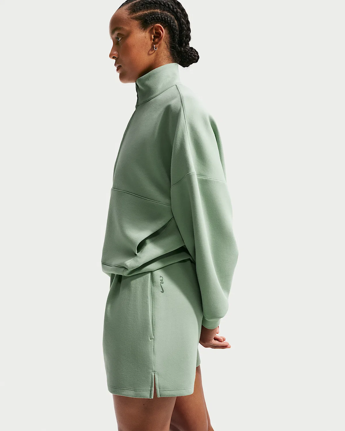 Женские шорты Nike 24.7 ImpossiblySoft Dri-FIT средней посадки свободного кроя 4", Steam/Mineral Slate — фото 4