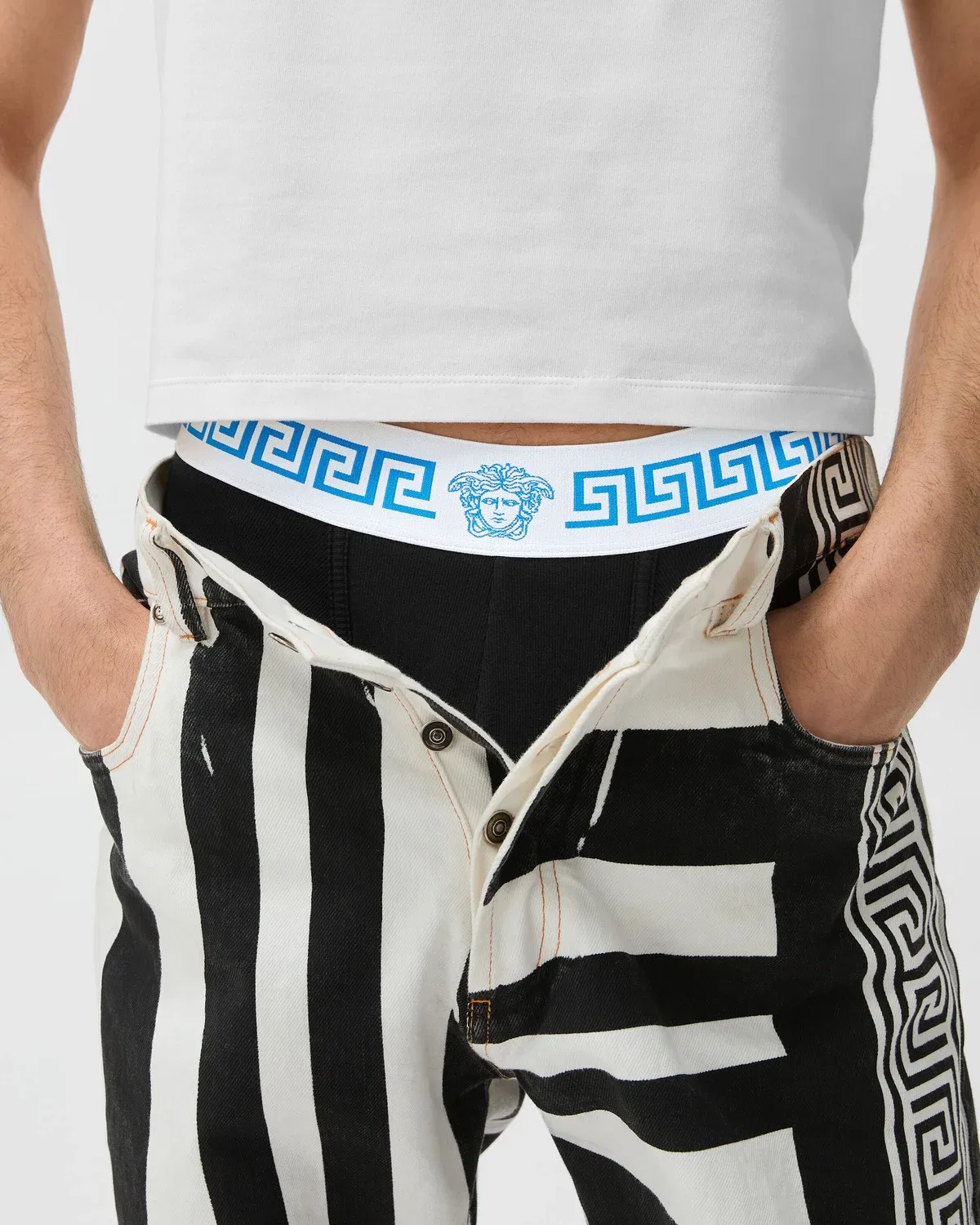 Трусы из ребристого хлопкового джерси VERSACE, черный — фото 2