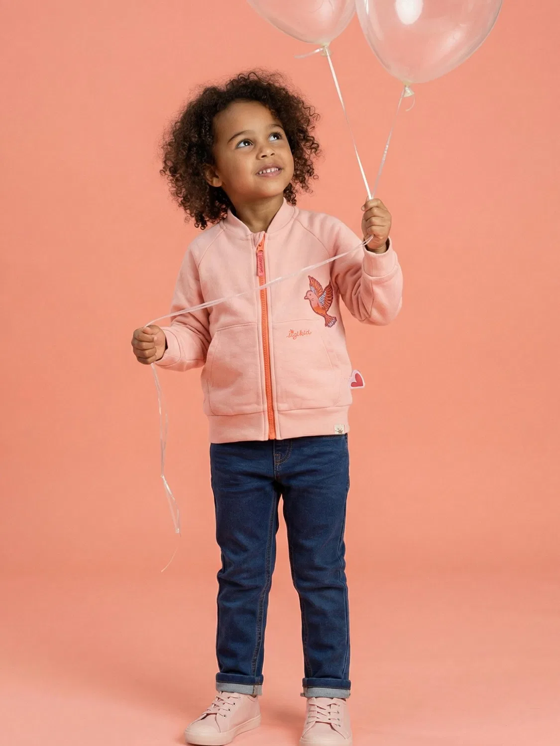 Толстовка на молнии Sigikid Sweatjacke Pink Birds светло-розового цвета — фото 3
