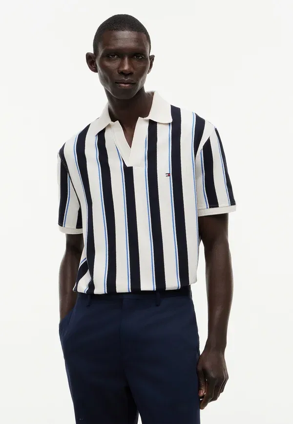 Поло Tommy Hilfiger, цвет слоновая кость / пустынное небо