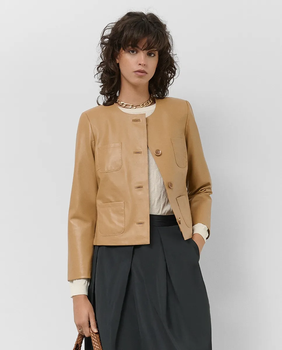 

Женская короткая куртка из наппы Roberto Verino, цвет Camel