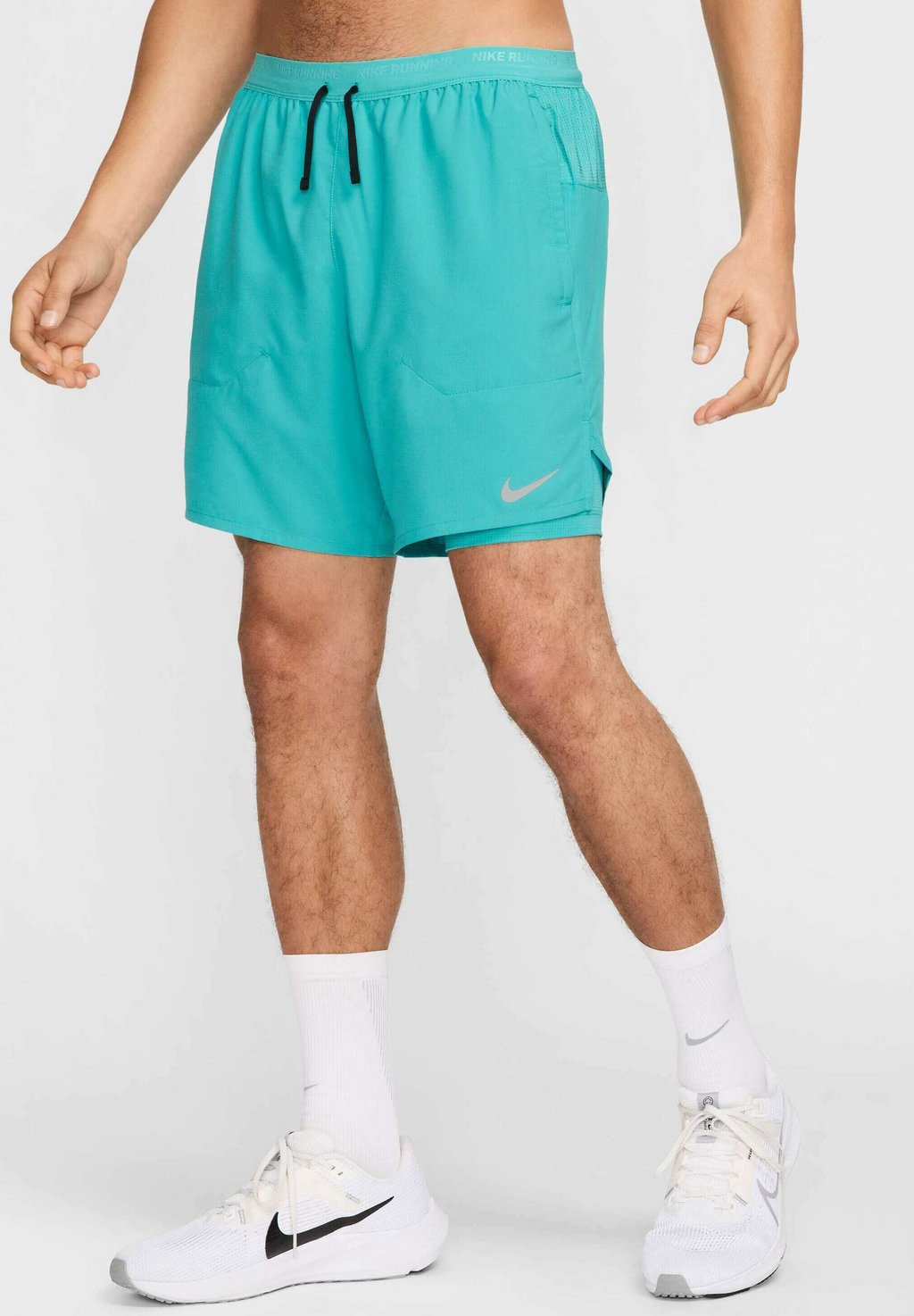 

Шорты 2 в 1 STRIDE 2IN1 Nike Performance, бирюзовый