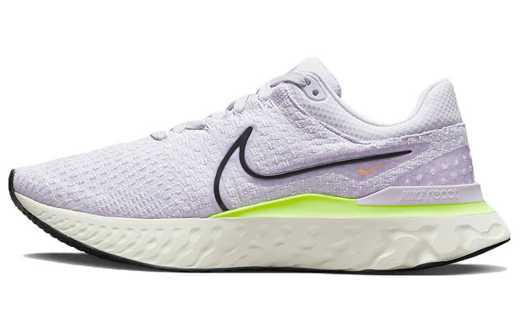 

Мужские беговые кроссовки Nike React Infinity Run Flyknit 3