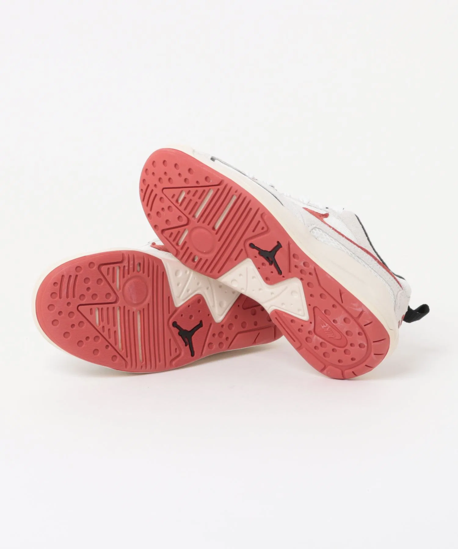Детские кроссовки JORDAN BRAND JORDAN CMFT ERA GS — фото 3