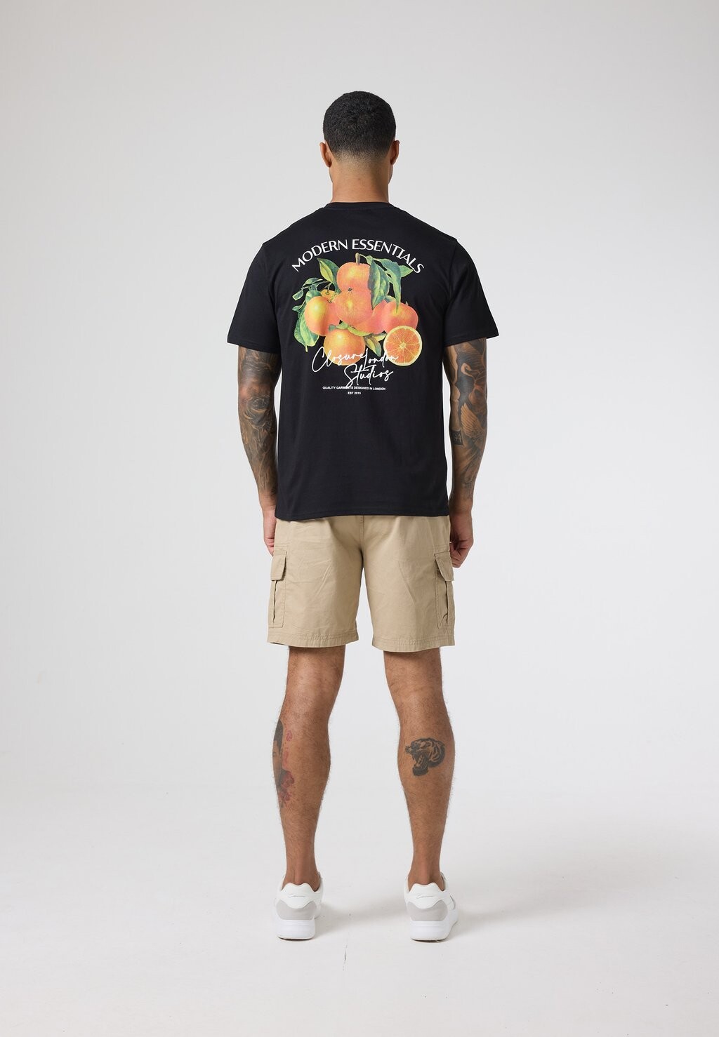 

Футболка с принтом SUMMER FRUITS TEE CLOSURE London, черный