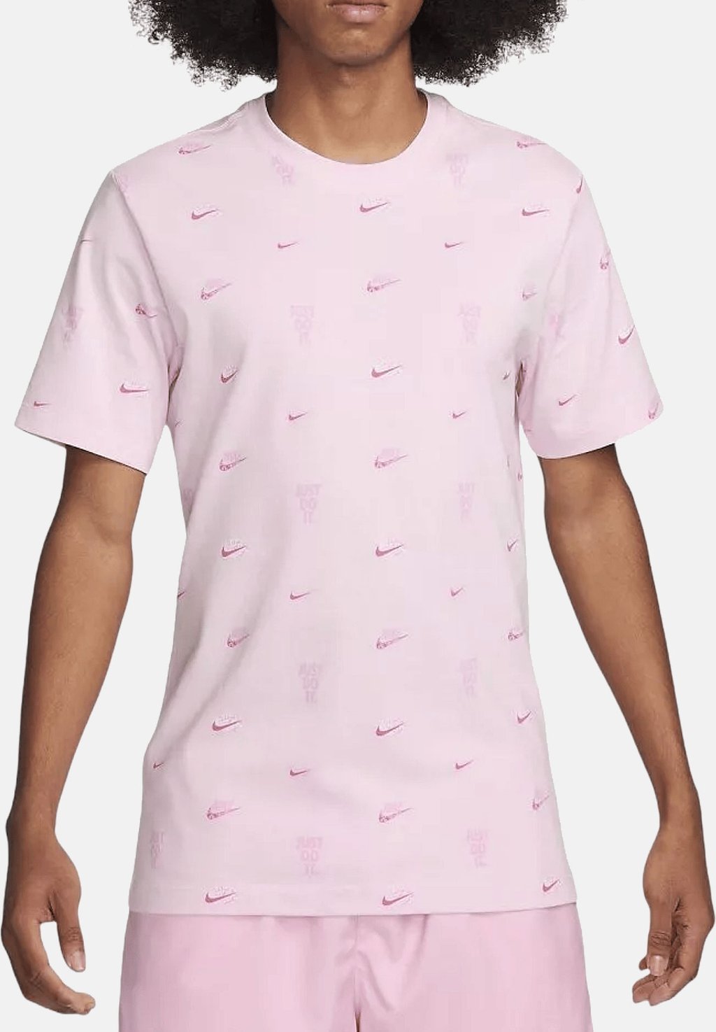 

Футболка с принтом LIFESTYLE Nike Sportswear, светло-розовый