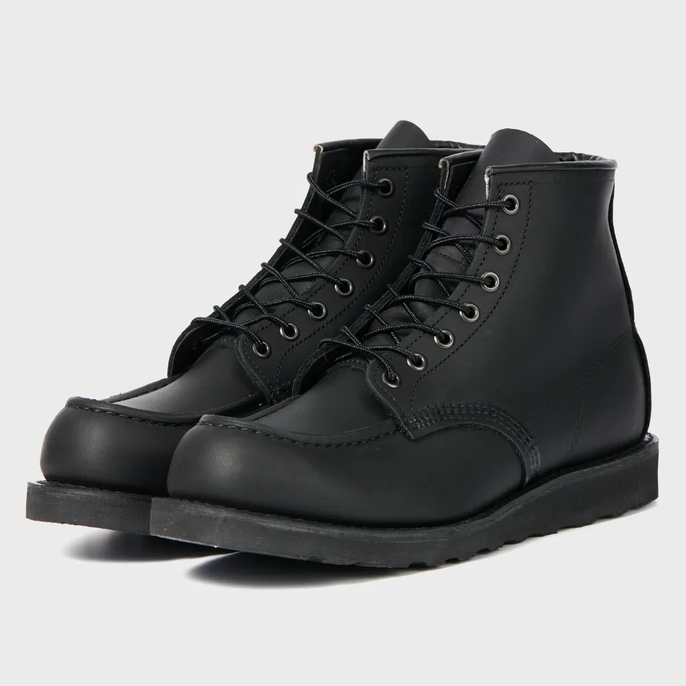 Мужские ботинки 6 Inch Moc Toe 8074 цвета Black Harness от Red Wing Shoes