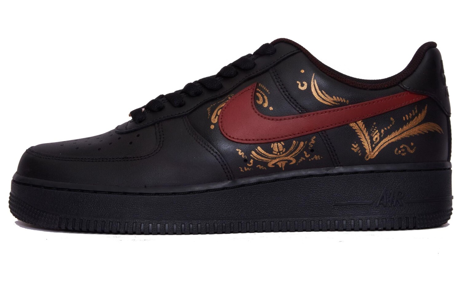 

Кроссовки Nike Air Force 1 Skateboarding, черный/темно-красный