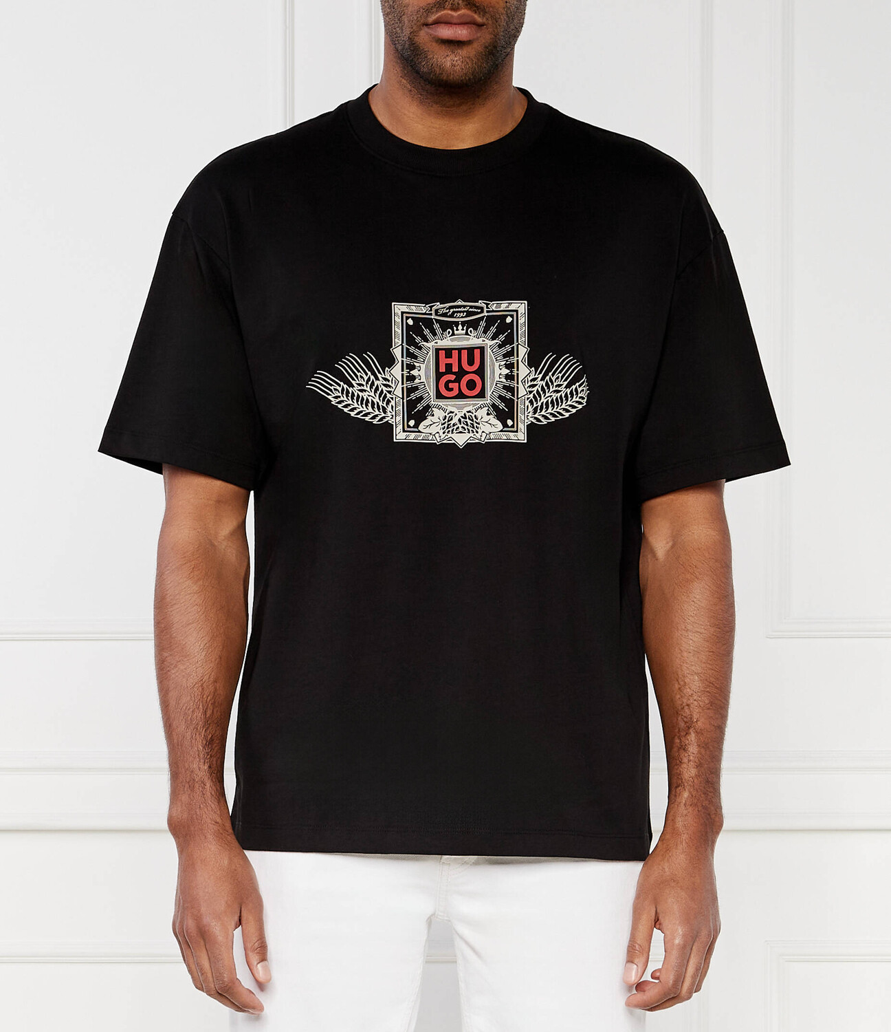 

Футболка HUGO Relaxed fit, черный