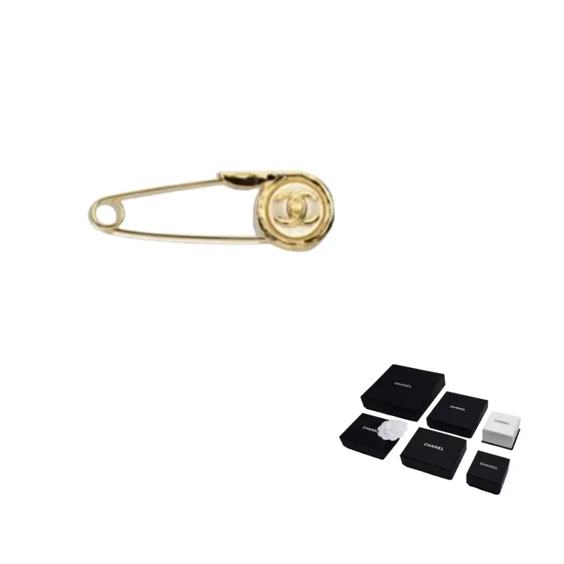 

Металлическая брошь, женская, золотая Chanel, золото