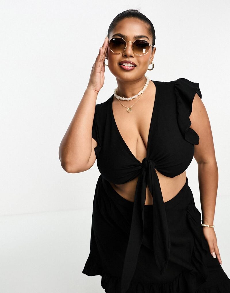 

Черный льняной укороченный топ с узлом спереди Vero Moda Curve — часть комплекта