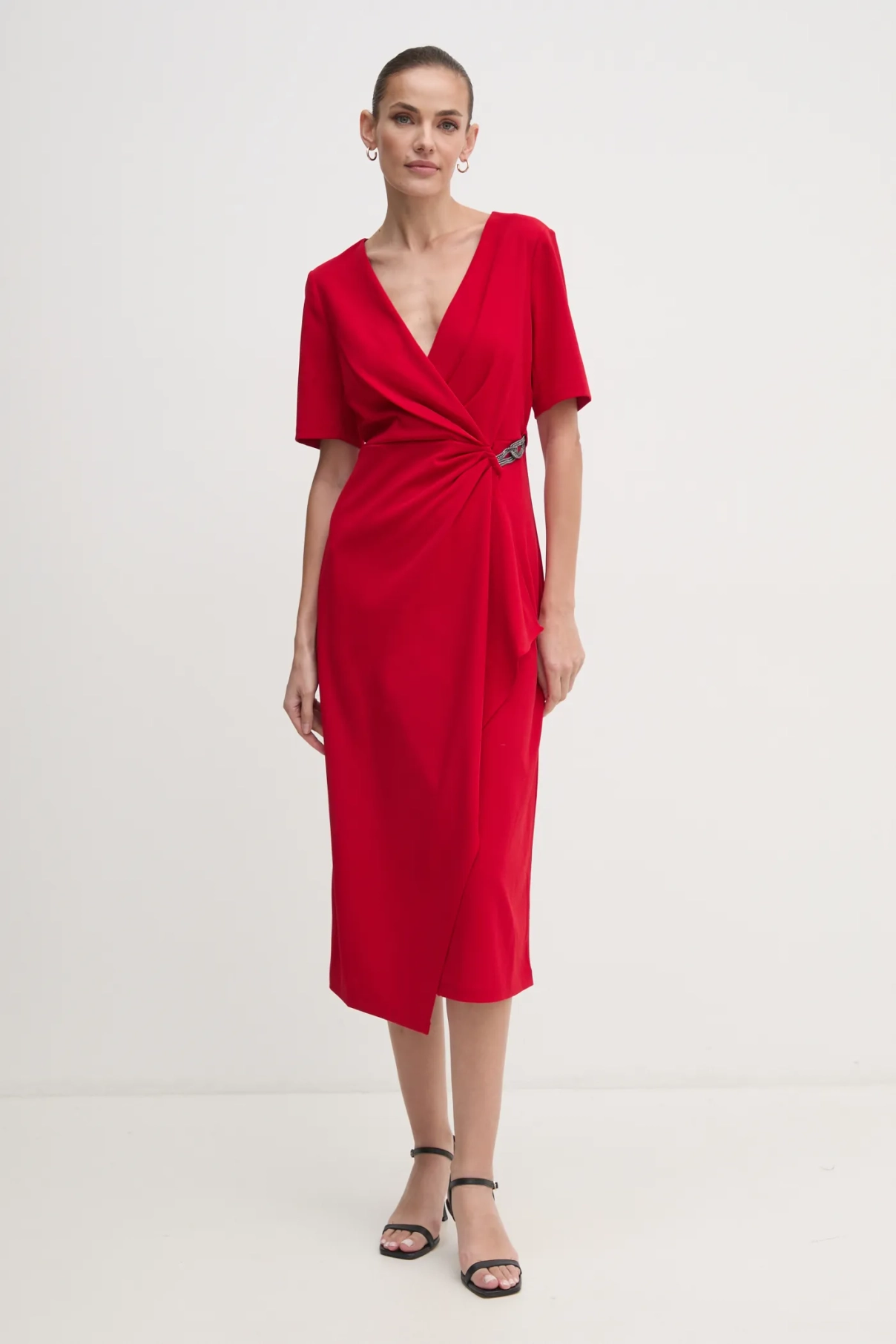 

Дкное платье DKNY, красный
