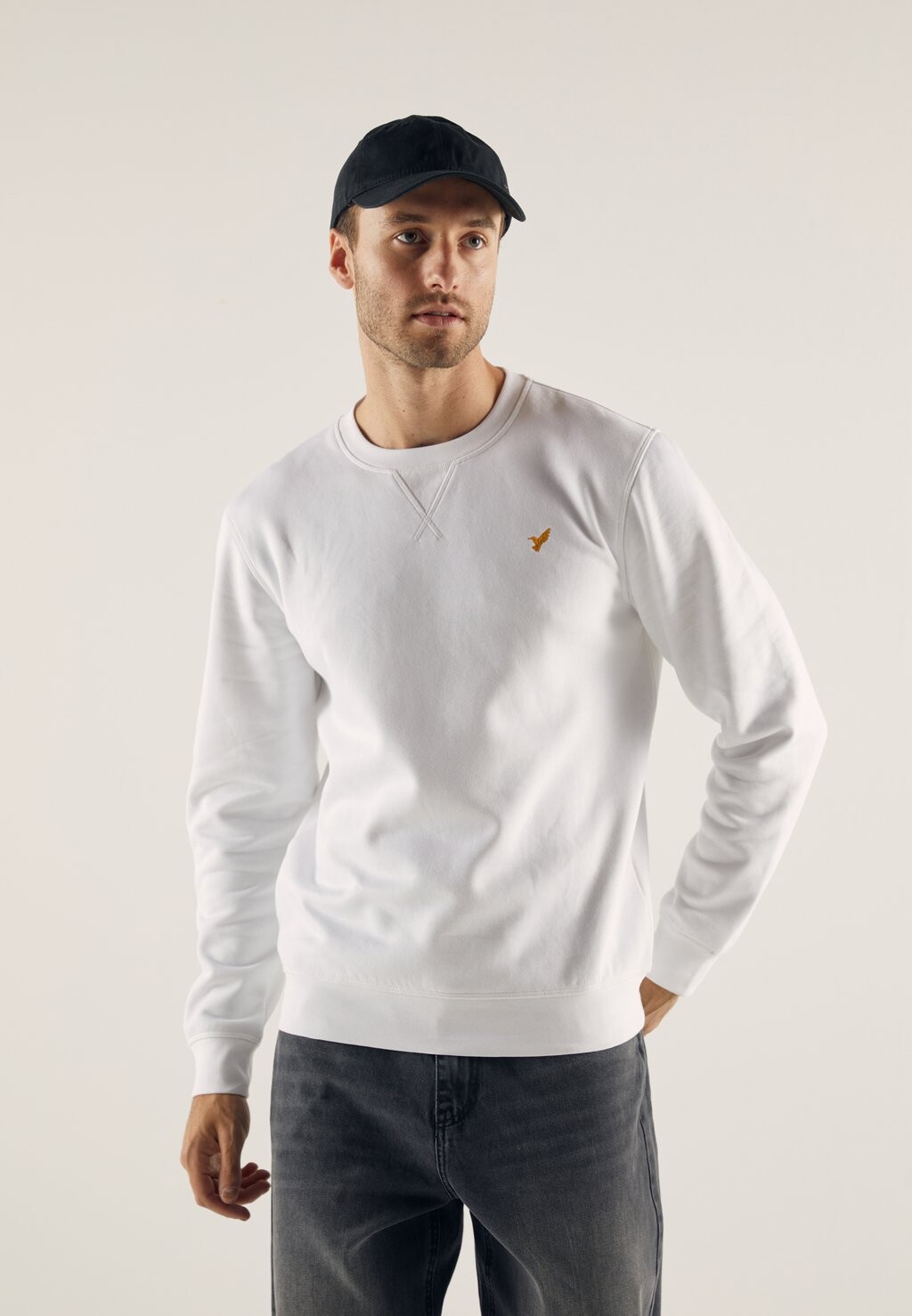 

Толстовка BIRDIE EMBRO C-NECK Pier One, белый