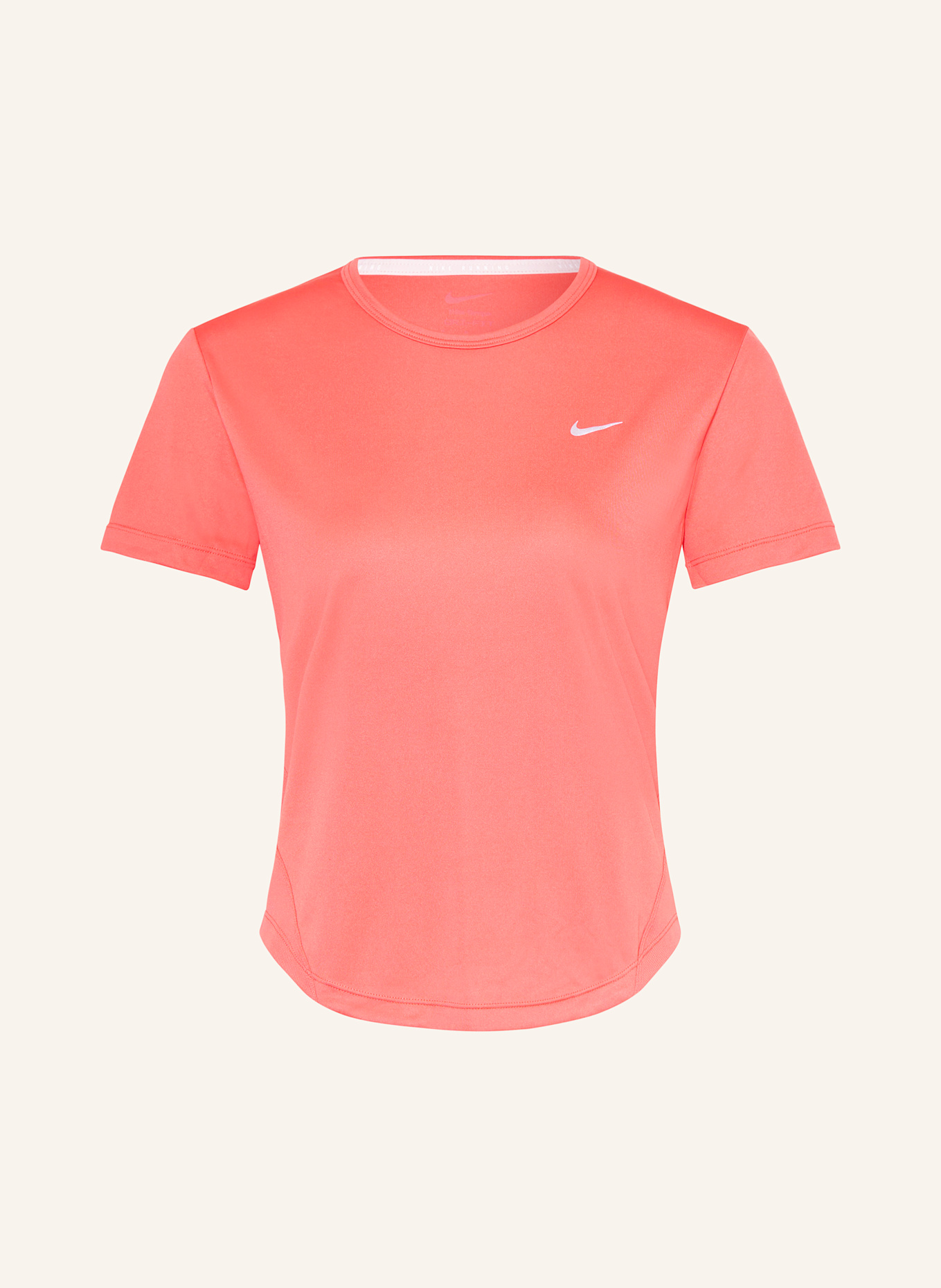 

Темп бега в майке Nike, красный